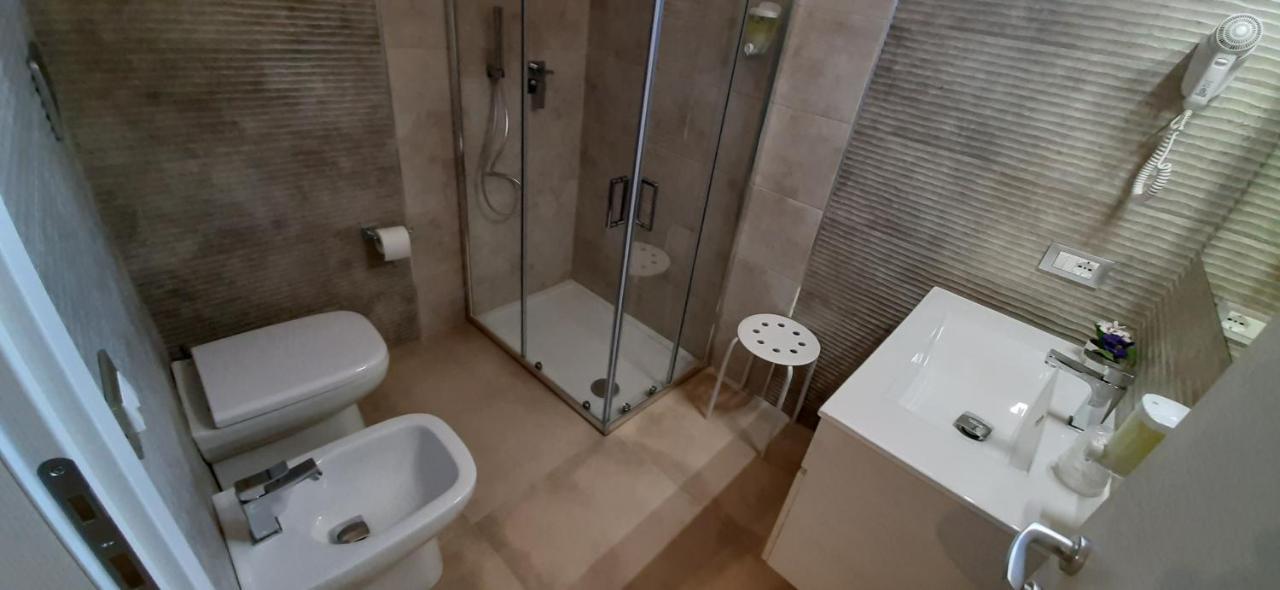 Donjon Suite Centro Storico Castelbuono  Bagian luar foto